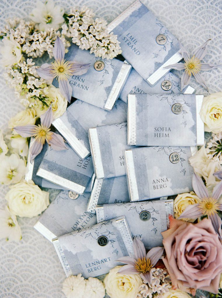 escort cards